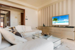 Stylish apartment with pool in Marbella by Costarentals - Ref M51